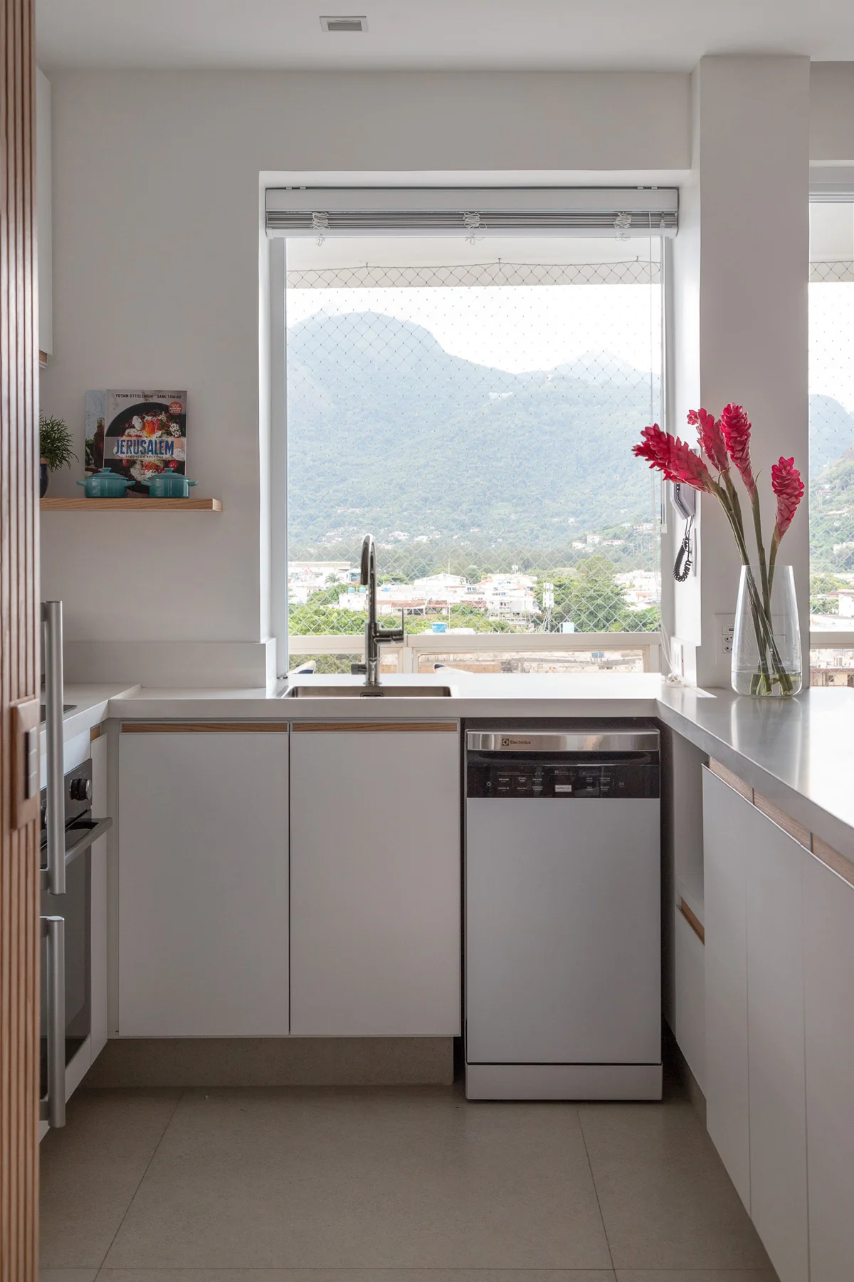 Front view of the kitchen with view to the mountains on the background